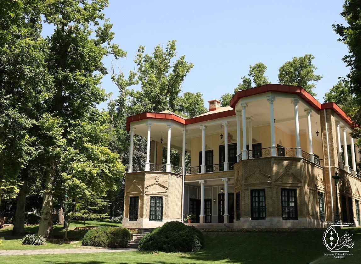 موزه کوشک احمدشاهی مجموعه نیاوران از زبان راهنمایان کوچک موزه کوشک احمدشاهی مجموعه نیاوران از زبان راهنمایان کوچک روایت می گردد