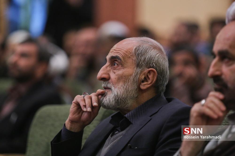 به چه کسانی باید رأی داد؟ به چه کسانی باید رأی داد؟