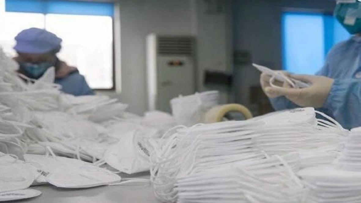 تولید روزانه 70 هزار ماسک در استان قزوین ، ظرفیت تولید ماسک فراوری روزانه 70 هزار ماسک در استان قزوین ، ظرفیت فراوری ماسک در استان افزایش می یابد