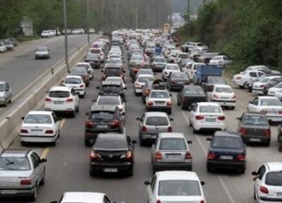تردد پرحجم خودرو در محور های هراز و کندوان، امروز ترافیک جاده ها بیشتر شد خبرنگاران