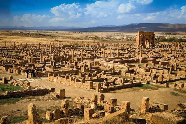 تیمگاد، شهری باستانی که برای صدها سال زیر شن ها مدفون بود